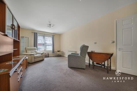 The Turrets, Sittingbourne - Lounge/diner