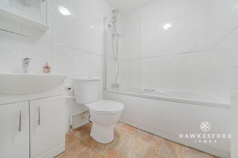 Stanhope Avenue, Sittingbourne - Bathroom