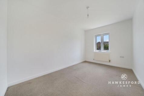 Premier Way, Sittingbourne - Bedroom 3
