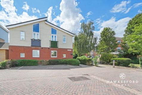 Onyx Drive, Sittingbourne - Front