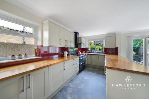 Ruins Barn Road, Sittingbourne - Kitchen