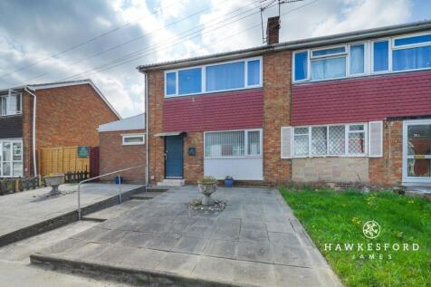 Queenborough Road - Front