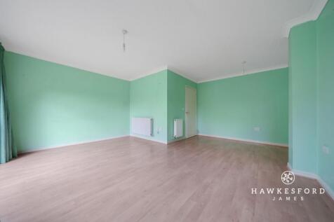 Feldspar Close, Sittingbourne - Lounge