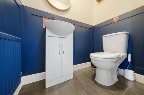 Violet Court - WC