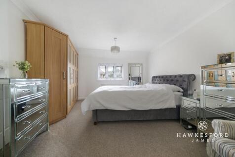 Sharfleet Crescent, Iwade - Bedroom 1