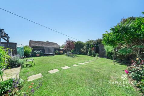 Cheyne Road, Eastchurch - Garden