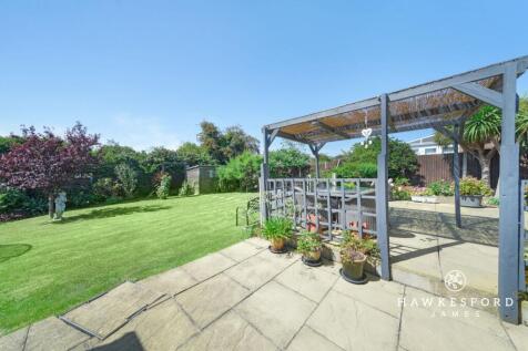 Cheyne Road, Eastchurch - Garden