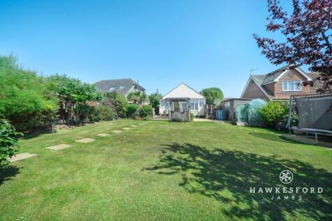Cheyne Road, Eastchurch - Garden