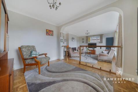 Coppins Lane, Borden - Reception area