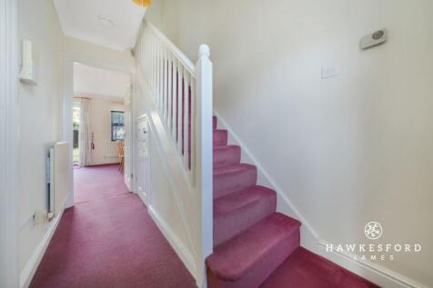 Rettendon Drive, Sittingbourne - Entrance hall