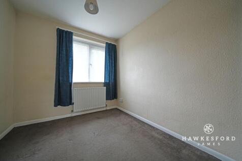 Fern Walk, Sittingbourne - Bedroom 3