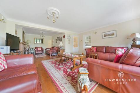 Bell Road, Sittingbourne - Lounge
