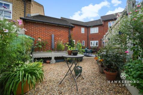 Edward Drive, Sittingbourne - Garden