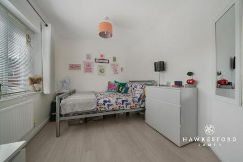 Edward Drive, Sittingbourne - Bedroom 2