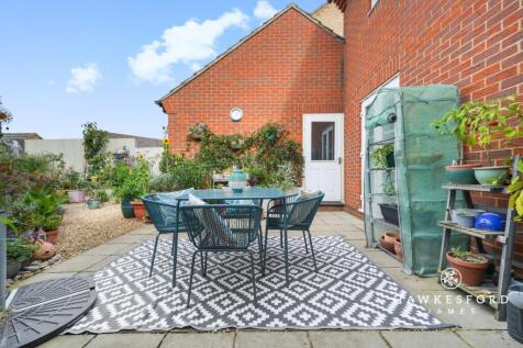 Edward Drive, Sittingbourne - Garden