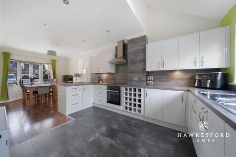 Honesty Close, Sittingbourne - Kitchen/diner