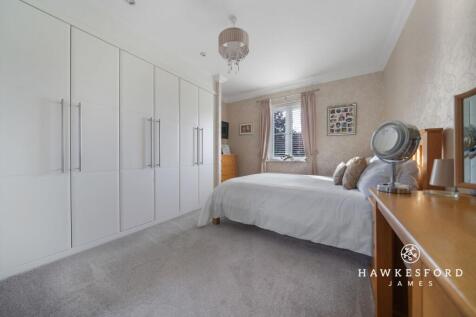 Honesty Close, Sittingbourne - Bedroom 1