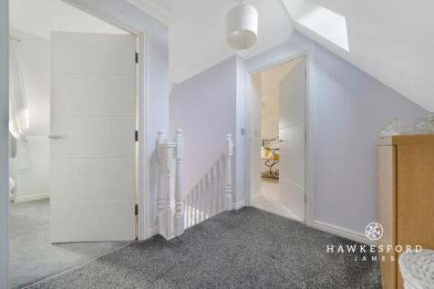 Honesty Close, Sittingbourne - Second floor landing