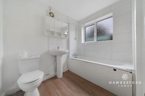 Shortlands Road, Sittingbourne - Bathroom