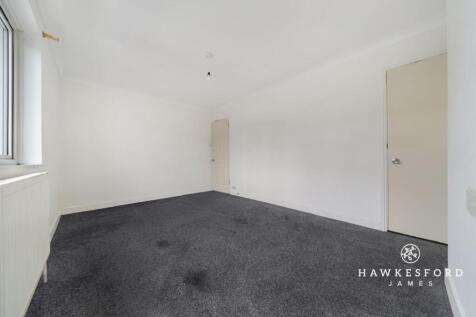 Shortlands Road, Sittingbourne - Bedroom 1