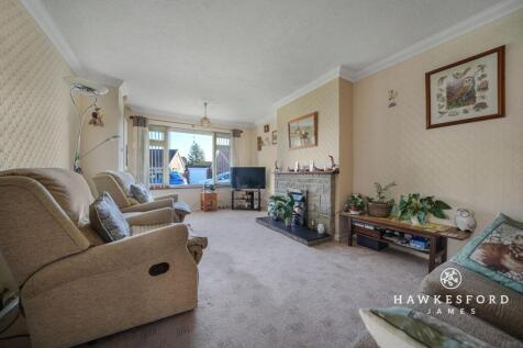 Auckland Drive, Sittingbourne - Lounge