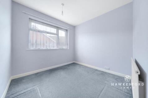 Warwick Crescent, Sittingbourne - Bedroom 2