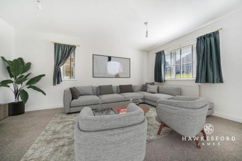 Eveas Drive, Sittingbourne - Lounge