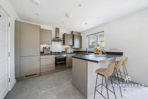 Eveas Drive, Sittingbourne - Kitchen/diner