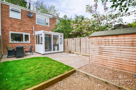 Harris Gardens, Sittingbourne - Garden