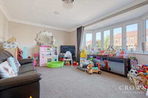 Snug/Toy Room