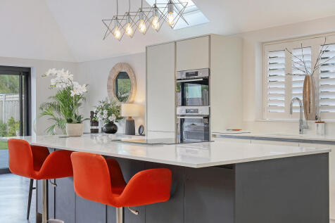 Kitchen Breakfast Area
