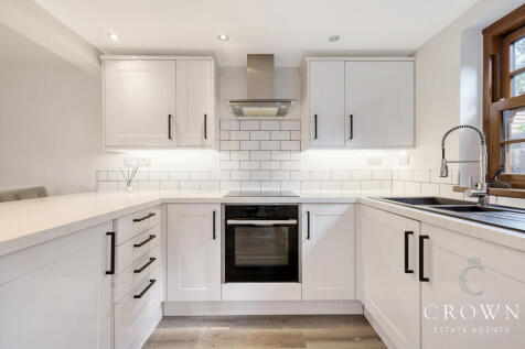 Kitchen to Exterior Annex
