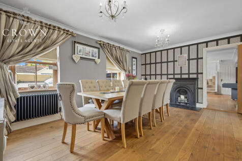 Formal Dining Room