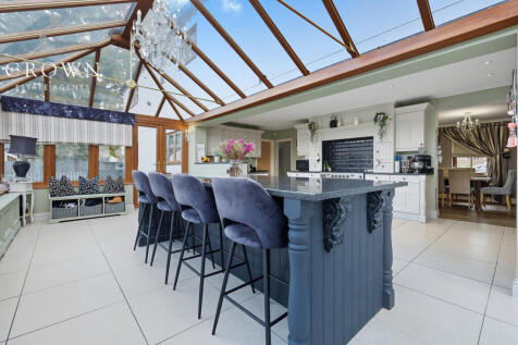 Kitchen Breakfast Area