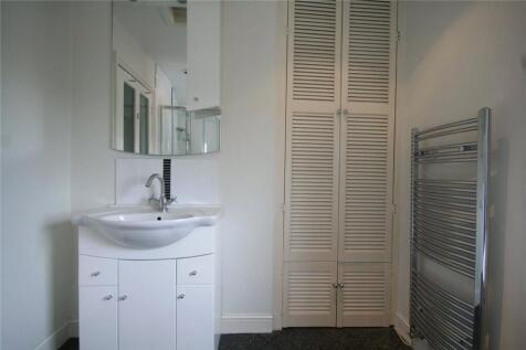 Main House Bathroom