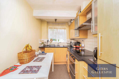 1c2a8ff1-eb04-ed11-8