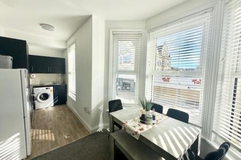 4 dining room are...