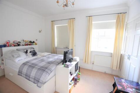 bedroom.jpg