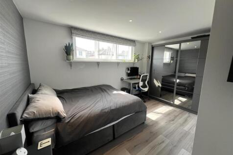 Bedroom.jpg