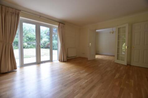 living room.JPG
