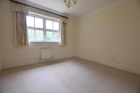 bedroom 3.JPG