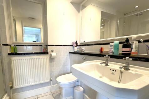 Ensuite .jpg