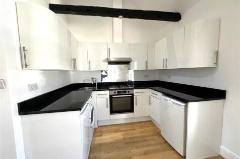 Kitchen .jpg