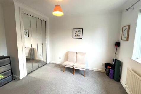 2nd Bedroom 2.jpg
