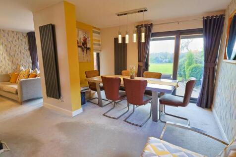Open Plan Dining