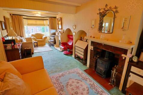 Through Lounge
