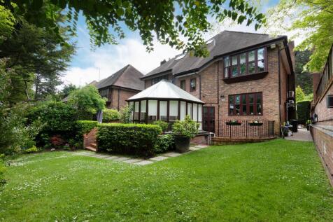 D0366 14 westover hill gdn2hse1.jpg