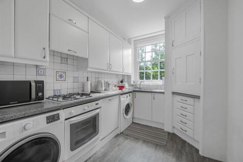 KITCHEN1.jpg