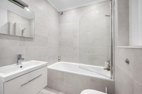 bathroom(2) (3).jpg