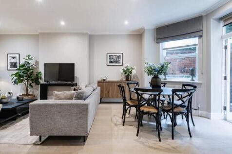 Dining Room .jpg